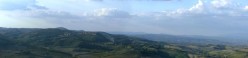 Montefollonico visto da Montepulciano