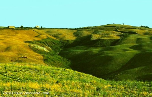 From Val di Chiana to the Crete Senesi