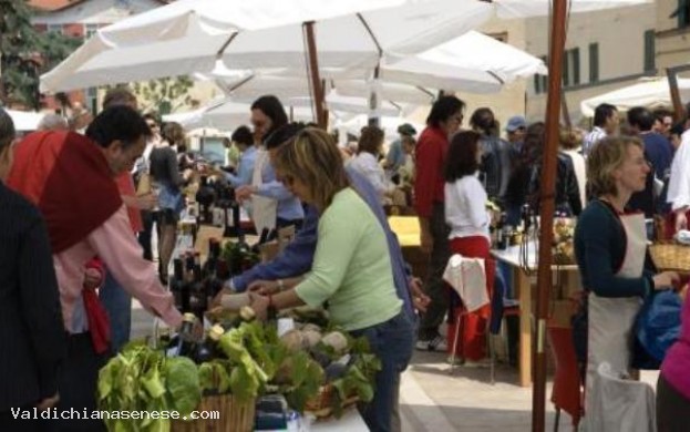Mercato Settimanale di Sarteano